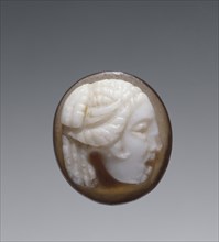 Cameo Gem; Italy; late 1st century B.C. - early 1st century A.D; Sardonyx; 1.1 x 1 cm, 7,16 x 3,8 in