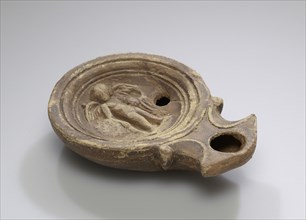 Lamp, North Africa, Tunisia; 1st - 4th century; Terracotta; 2.3 x 7 x 9 cm, 7,8 x 2 3,4 x 3 9,16 in