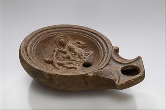 Lamp, North Africa; 1st - 4th century; Terracotta; 2.6 x 7 x 9.8 cm, 1 x 2 3,4 x 3 7,8 in