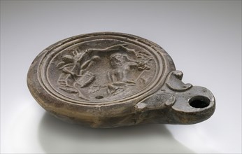 Lamp, Anatolia; 1st - 4th century; Terracotta; 2.9 x 9.3 x 12.5 cm, 1 1,8 x 3 11,16 x 4 15,16 in