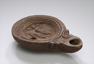 Lamp, Anatolia; 1st - 4th century; Terracotta; 2 x 7 x 10 cm, 13,16 x 2 3,4 x 3 15,16 in