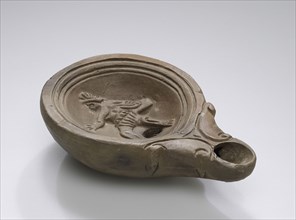 Lamp, Anatolia; 1st - 4th century; Terracotta; 2.5 x 6.1 x 9.2 cm, 1 x 2 3,8 x 3 5,8 in