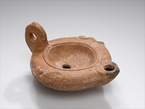 Lamp, South Anatolia, Anatolia; 1st - 4th century; Terracotta; 2.4 x 7.5 x 8.5 cm, 15,16 x 2 15,16 x 3 3,8 in