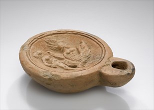 Lamp, South Anatolia, Anatolia; 1st - 4th century; Terracotta; 2.5 x 7.1 x 9 cm, 1 x 2 13,16 x 3 9,16 in