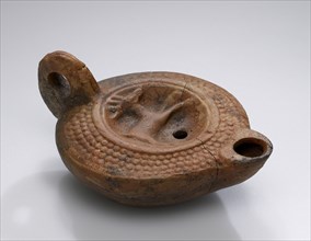Lamp, South Anatolia, Anatolia; 1st - 4th century; Terracotta; 3 x 6.9 x 9.1 cm, 1 3,16 x 2 11,16 x 3 9,16 in