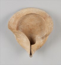 Lamp, North Africa, ?, 6th - 5th century B.C; Terracotta; 5.5 x 14 x 16 cm, 2 3,16 x 5 1,2 x 6 5,16 in