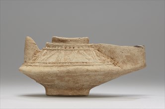 Lamp, Syria; 5th - 6th century; Terracotta; 4.9 x 7.5 x 10 cm, 1 15,16 x 2 15,16 x 3 15,16 in