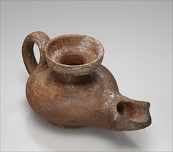 Lamp, Asia Minor; 4th - 5th century B.C; Terracotta; 5.5 x 6.1 x 12 cm, 2 3,16 x 2 3,8 x 4 3,4 in