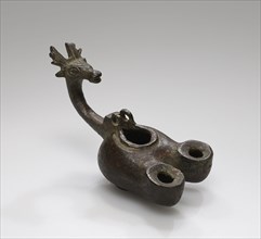 Lamp, Turkey; 4th - 5th century; Bronze; 2.8 × 3.1 × 8.3 cm, 1 1,8 × 1 1,4 × 3 1,4 in