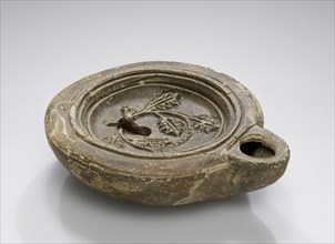 Lamp; Anatolia; 1st - 4th century; Terracotta; 2.6 x 7.7 x 9.3 cm, 1 x 3 1,16 x 3 11,16 in