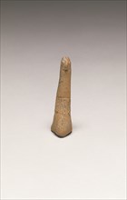 Abstract Standing Figure; Thessaly?, Greece; 6th - 5th millennium B.C; Terracotta; 5.9 x 1.8 x 2.4 cm, 2 5,16 x 11,16 x 15,16 in