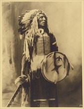 Swift Dog, Sioux; Adolph F. Muhr, American, died 1913, Frank A. Rinehart, American, 1861 - 1928, 1898; Toned gelatin silver