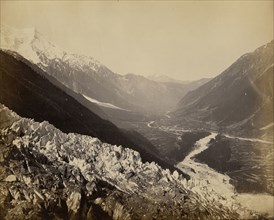 Sous la Mer de Glace le glacier du Bois au fond Chamonix; Bisson Frères, French, active 1840 - 1864, Chamonix, Alps, France