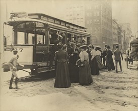 New York Streetcar; Joseph Byron, American, born England, 1847 - 1923, New York, New York, United States; 1890s; Albumen silver