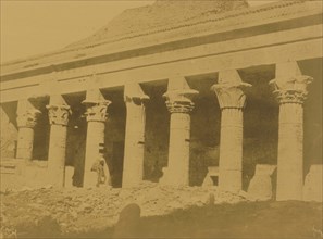 Phil?; galerie reliant les premiers Pylônes aux seconds; Maxime Du Camp, French, 1822 - 1894, Phil?, Egypt; negative April 13