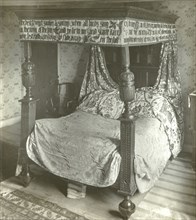 Kelmscott Manor. Wm. Morris's Bedroom; Frederick H. Evans, British, 1853 - 1943, 1896; Lantern slide; 6.8 x 5.9 cm
