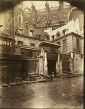Hôtel de Royaumont, rue du Jour; Eugène Atget, French, 1857 - 1927, Paris, France; 1925; Gelatin silver chloride printing-out