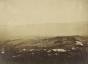 Plains of Balaklava IV; Roger Fenton, English, 1819 - 1869, Crimea; 1855; Salted paper print; 18.9 x 26 cm 7 7,16 x 10 1,4 in