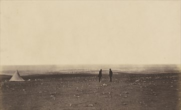 Officers in the Look Out at Cathcarts Hill; Roger Fenton, English, 1819 - 1869, 1855; Salted paper print; 21 x 34.3 cm