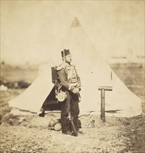Private in Full Marching Order; Roger Fenton, English, 1819 - 1869, 1855; Salted paper print; 17.9 x 17 cm 7 1,16 x 6 11,16 in