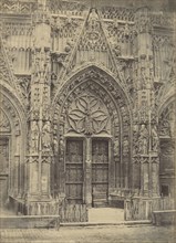 Entrée principale du portail de St. Wulfrand à Abbeville; Charles Marville, French, 1813 - 1879, Louis Désiré Blanquart-Evrard