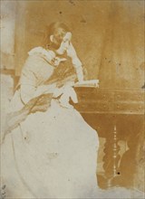 Miss Brewster; Dr. John Adamson, Scottish, 1810 - 1870, 1845–1850; Salted paper print from a paper negative; 14.1 × 10.5 cm