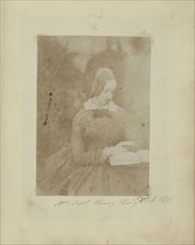 Mrs. Henry King; Dr. John Adamson, Scottish, 1810 - 1870, 1845–1850; Salted paper print from a paper negative; 14 × 9.8 cm