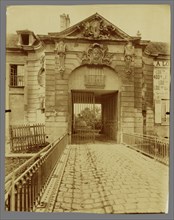 Stains, Ancien pied-à-terre des ducs d'Orléans; Eugène Atget, French, 1857 - 1927, Stains, France; 1901; Albumen silver print