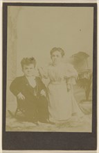 Portrait of a male and female dwarf; about 1885; Gelatin silver print