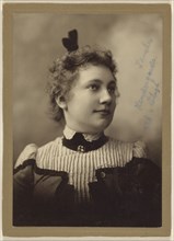 woman, in 3,4 profile; 1890s; Platinum or Gelatin silver print