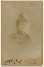 woman, in vignette-style; William C. Bell, American, 1866 - 1944, 1890s; Gelatin silver print