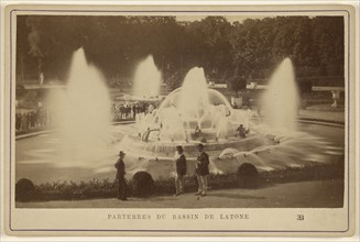 Parterres du Bassin de Latone; French; 1870s; Albumen silver print