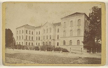 View of a villa at Gottingen, Germany; H. Hoyer, German, active Göttingen, Germany 1850s - 1860s, about 1880; Albumen silver