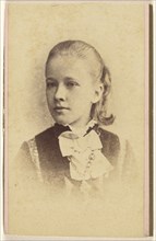 young girl, printed in vignette-style; Hastings & White & Fisher; about 1880; Albumen silver print