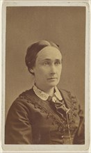 Bust length portrait of an  woman; Hastings & White & Fisher; about 1880; Albumen silver print