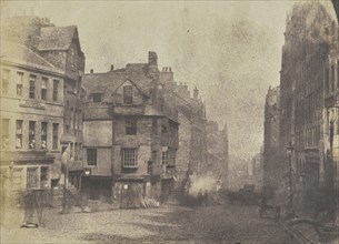 The High Street, Edinburgh, with John Knox's house; Hill & Adamson, Scottish, active 1843 - 1848, Scotland; about 1844; Salted