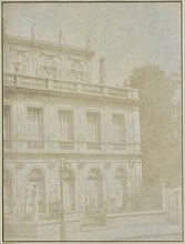 Building; Attributed to Hippolyte Bayard, French, 1801 - 1887, or Attributed to Reverend Calvert Jones, British, 1804 - 1877