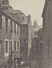 Close, No. 122 Saltmarket; Thomas Annan, Scottish,1829 - 1887, Glasgow, Scotland; negative 1868 - 1871; print 1877; Carbon