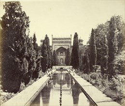 Gateway of the Taj Mahal; Felice Beato, 1832 - 1909, Henry Hering, 1814 - 1893, India
