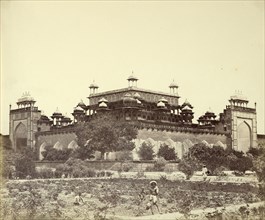 Akbar's Tomb at Secundra, near Agra; Felice Beato, 1832 - 1909, Henry Hering, 1814 - 1893, India