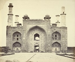 Gateway of Akbar's Tomb; Felice Beato, 1832 - 1909, Henry Hering, 1814 - 1893, India