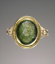 Engraved Gem Set into a Ring; 1st century; Gem: nephrite; Ring: gold; 1.2 cm, 1,2 in