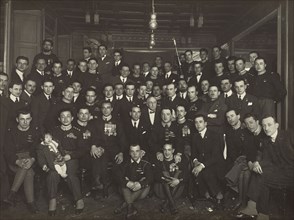 Group portrait; Fédèle Azari, Italian, 1895 - 1930, Italy; 1914 - 1929; Gelatin silver print; 16.8 x 22.8 cm, 6 5,8 x 9 in