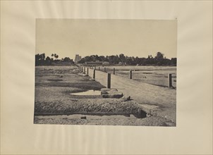 Madura. The Vygay River, with Causeway, Across to Madura; Capt. Linnaeus Tripe, English, 1822 - 1902, Madura, India; 1858