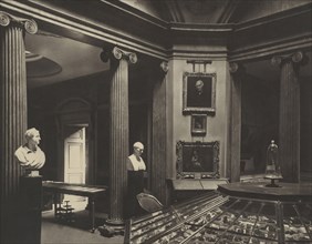 Interior Of The Hunterian Museum; Thomas Annan, Scottish,1829 - 1887, Glasgow, Scotland; 1871; Carbon print; 18.1 × 22.9 cm