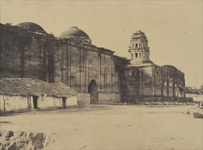 Madura. Trimul Naik's Palace, Entrance to Quadrangle; Capt. Linnaeus Tripe, English, 1822 - 1902, Madura, India; 1858; Albumen