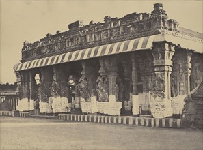 Madura. Trimul Naik's Choultry, West Front; Capt. Linnaeus Tripe, English, 1822 - 1902, Madura, India; 1858; Albumen silver