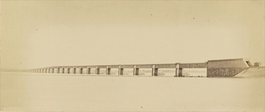 Montreal, le grand pont, 2 milles 3,4 de long; Montreal, Quebec, Canada; 1860s - 1880s; Albumen silver print