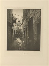 Close No. 118 High Street; Thomas Annan, Scottish,1829 - 1887, Glasgow, Scotland; negative 1868; print 1900; Photogravure