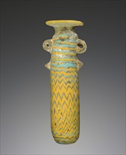 Alabastron; Eastern Mediterranean; 6th - 4th century B.C; Glass; 10.4 cm, 4 1,8 in